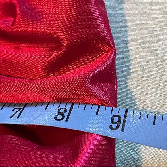 Lancôme satin cosmetic or evening bag 8.5 x 4.5” NWOT Dark Pinkish Red - Picture 6 of 7